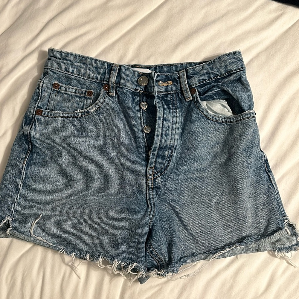 Zara High Rise Denim Shorts Size 4